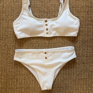 White Cupshe bikini